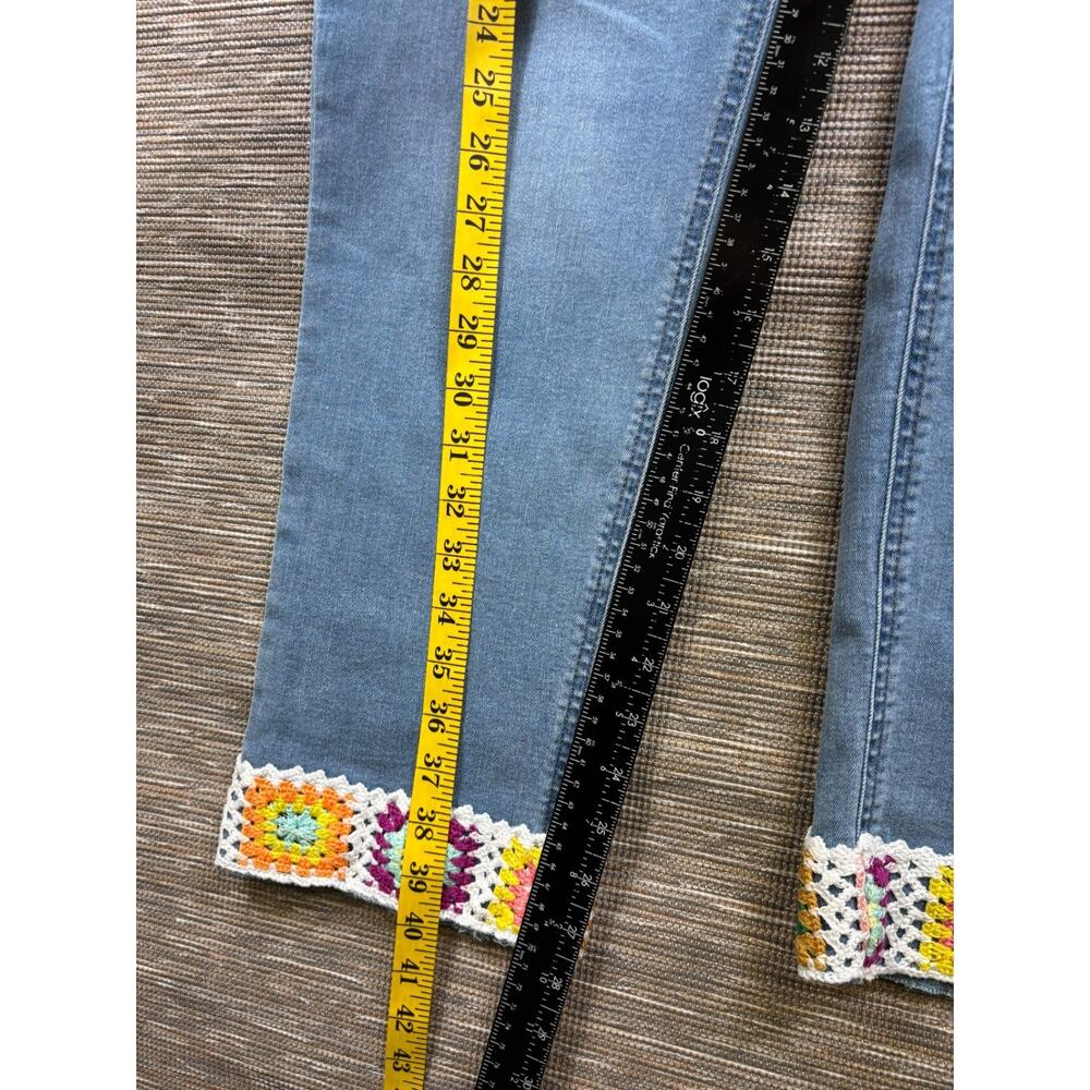 Denim & Co. Canyon Retreat Easy Stretch Crochet Cuff Ankle Jeans Size 18W Blue - Picture 8 of 8